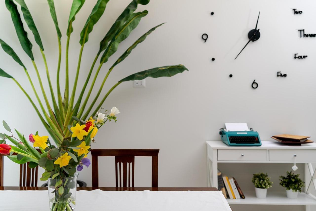 Otium Rooms / Camere E Appartamenti Morrovalle Exterior foto